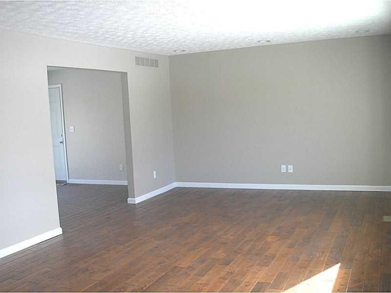 5724 Knollwood Road Springfield, OH 45502 - Photo 3 of 24