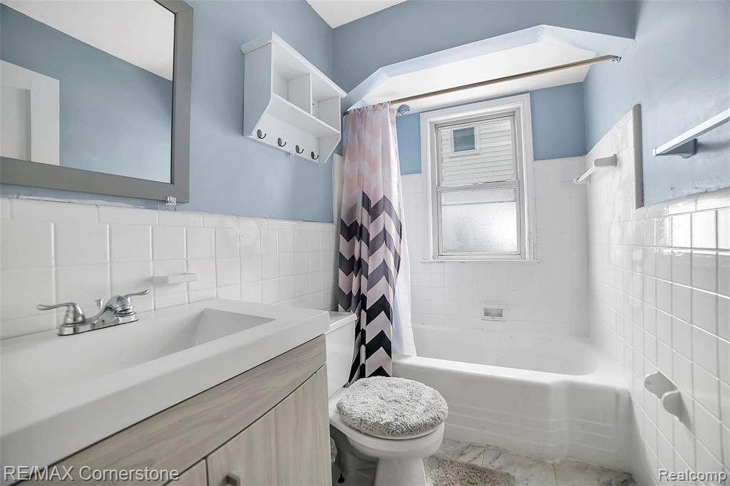 3757 Niagara Street Wayne, MI 48184 - Photo 10 of 19