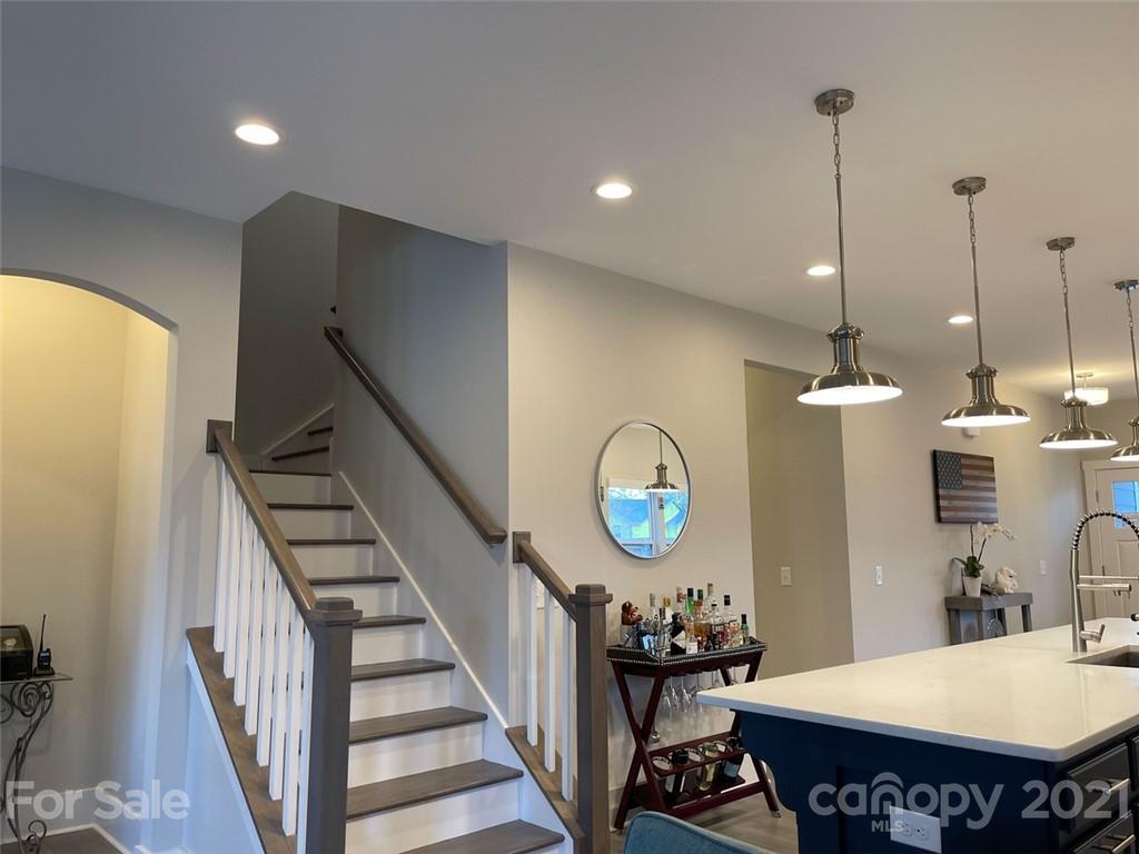 3508 Ritch Avenue Charlotte, NC 28206 - Photo 5 of 33 a very nice looking dining room with a table and chairs