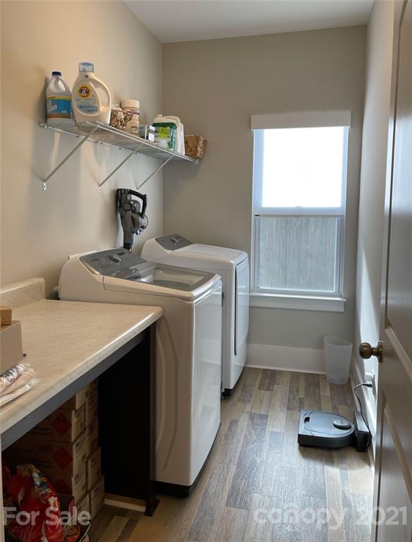 3508 Ritch Avenue Charlotte, NC 28206 - Photo 7 of 33 a utility room with sink dryer and washer