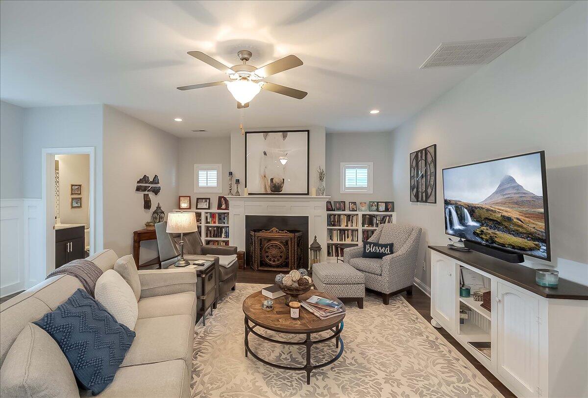 2760 Burnt Mill Road Lexington, KY 40511 - Photo 5 of 26 09-2-7