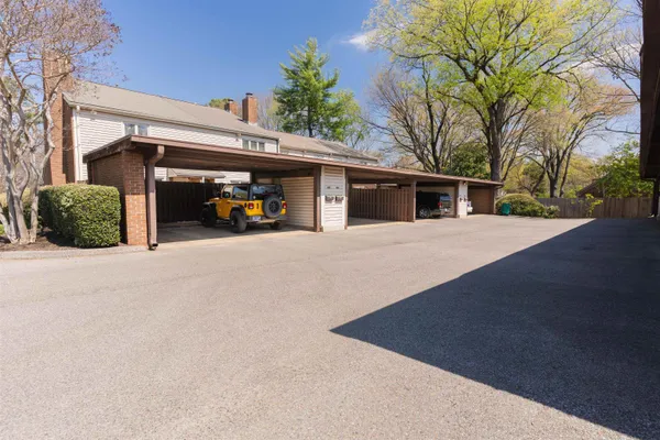 $245,000 | 468 Jack Kramer Drive, Unit 468, Memphis, TN 38117