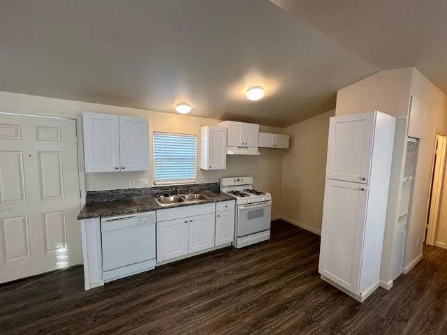 $59,000 | 2225 West Capitol Avenue, Unit 91, West Sacramento, CA 95691