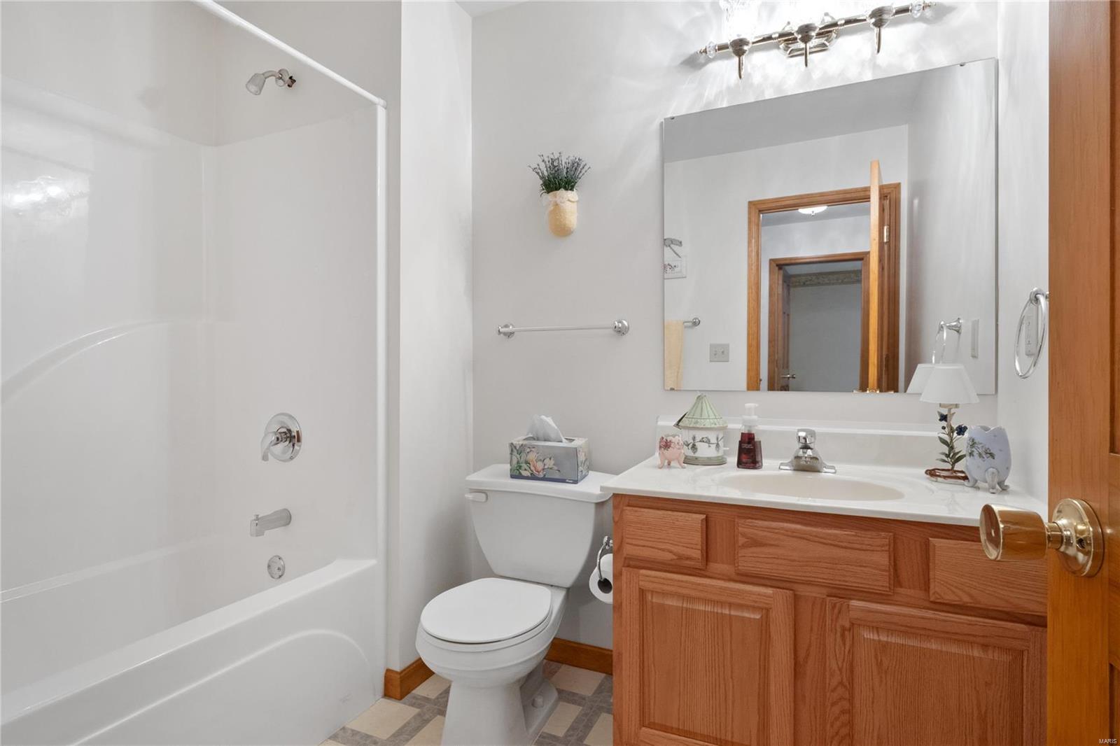 1947 Strawberry Ridge Drive Ballwin, MO 63021 - Photo 19 of 27