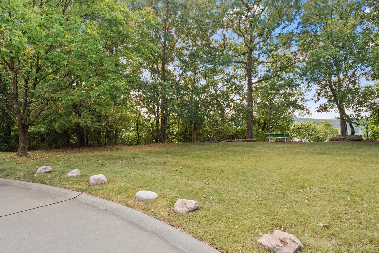 1947 Strawberry Ridge Drive Ballwin, MO 63021 - Photo 24 of 27