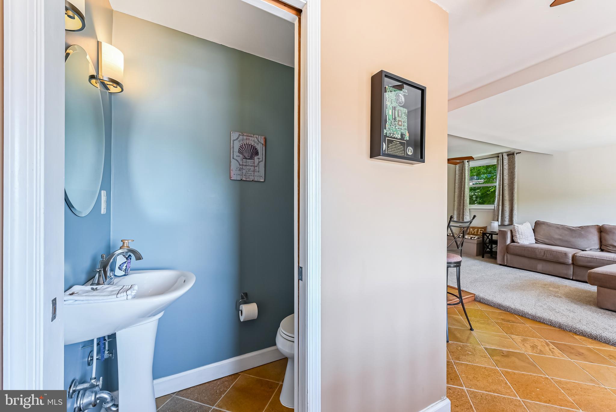 1230 Rock Hill Road Pasadena, MD 21122 - Photo 17 of 69 Main level half bath