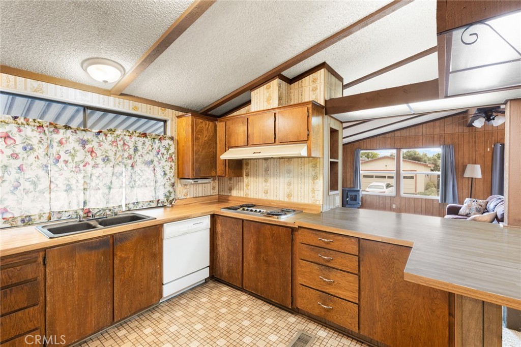 3835 Gardiner Ferry Road, Unit 4 Corning, CA 96021 - Photo 10 of 22