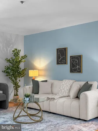 $349,000 | 3179 Summit Square Drive, Unit 2C4, Oakton, VA 22124