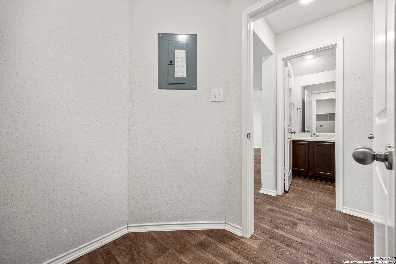 208 Greater Scaup San Antonio, TX 78253 - Photo 10 of 18 wooden floor in an empty room