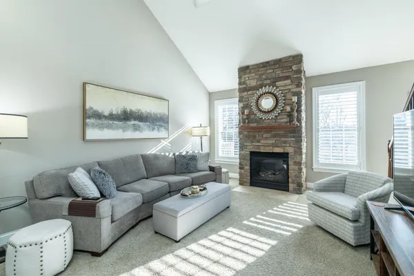 $749,900 | 1454 Steeplechase Lane, Unit 18, Eagan, MN 55122