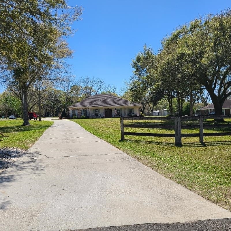10051 Blackwell Nursery Road Semmes, AL 36575 - Photo 52 of 54 Ranch-style home with a front lawn