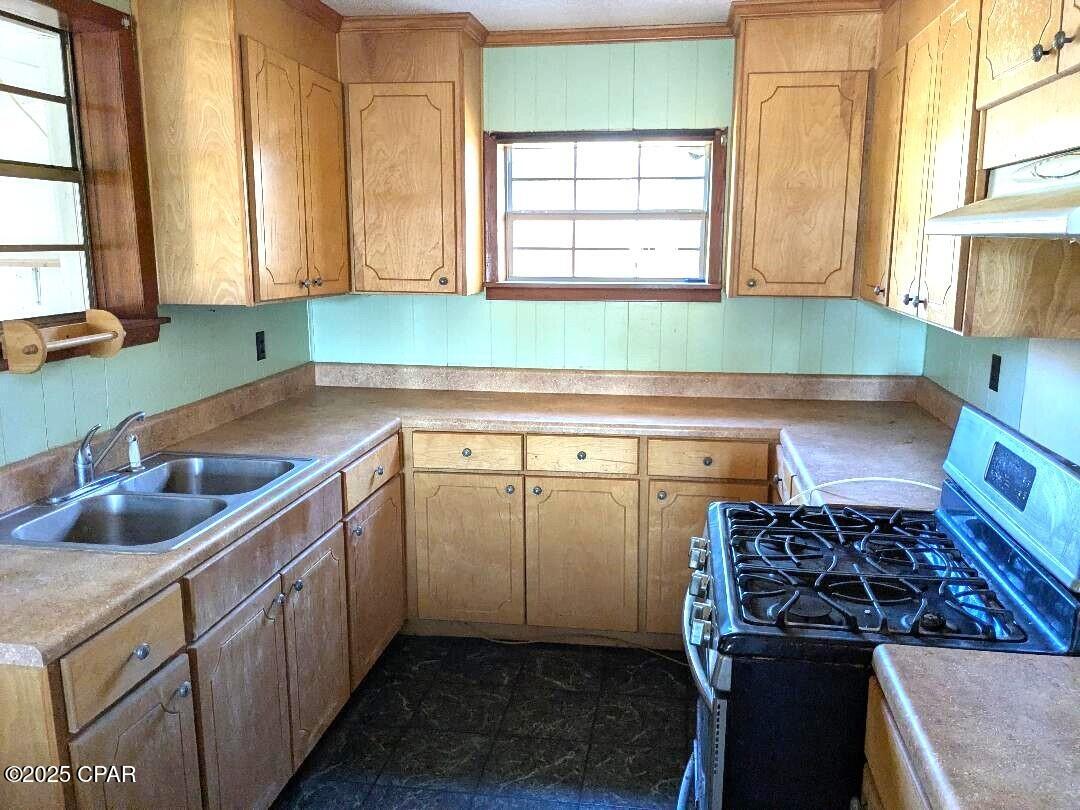 15982 Ashley Shiver Road Northwest Altha, FL 32421 - Photo 9 of 18