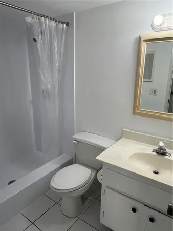 $185,000 | 2601 Northeast 14th Street Causeway, Unit 222, Pompano Beach, FL 33062