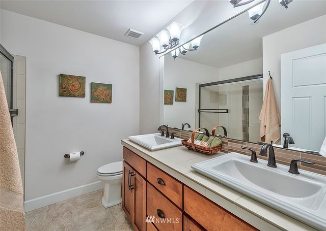 $659,000 | 1019 10th Avenue Northeast, Unit 4 2, Issaquah, WA 98029