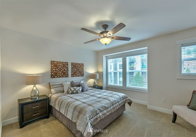 $659,000 | 1019 10th Avenue Northeast, Unit 4 2, Issaquah, WA 98029