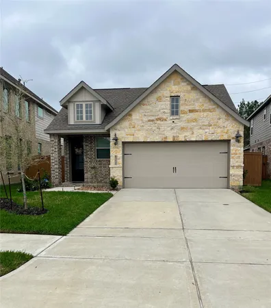 $2,800 | 15026 Worthington Bnd Drive, Houston, TX 77044