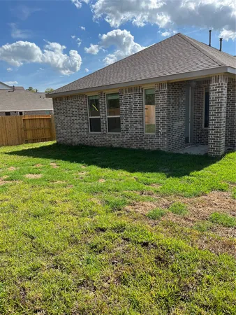 $2,800 | 15026 Worthington Bnd Drive, Houston, TX 77044