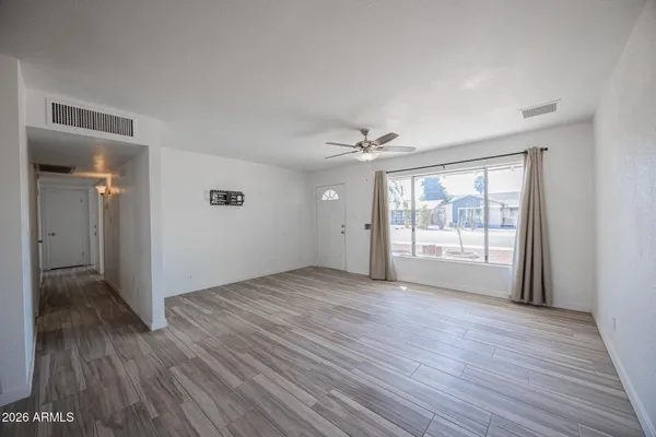 $2,695 | 8518 East Rancho Vista Drive, Scottsdale, AZ 85251