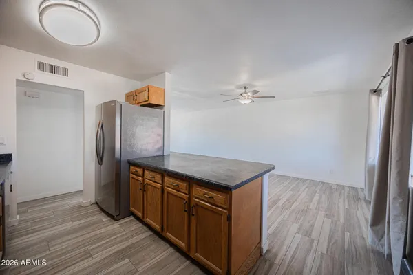 $2,695 | 8518 East Rancho Vista Drive, Scottsdale, AZ 85251