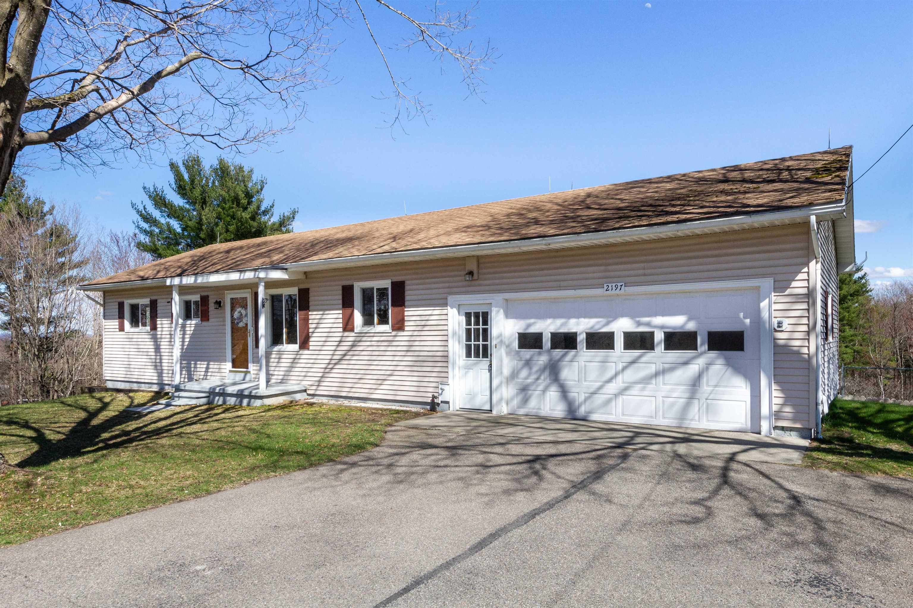 2197 Oak Hill Road Williston, VT 05495 - Photo 23 of 39