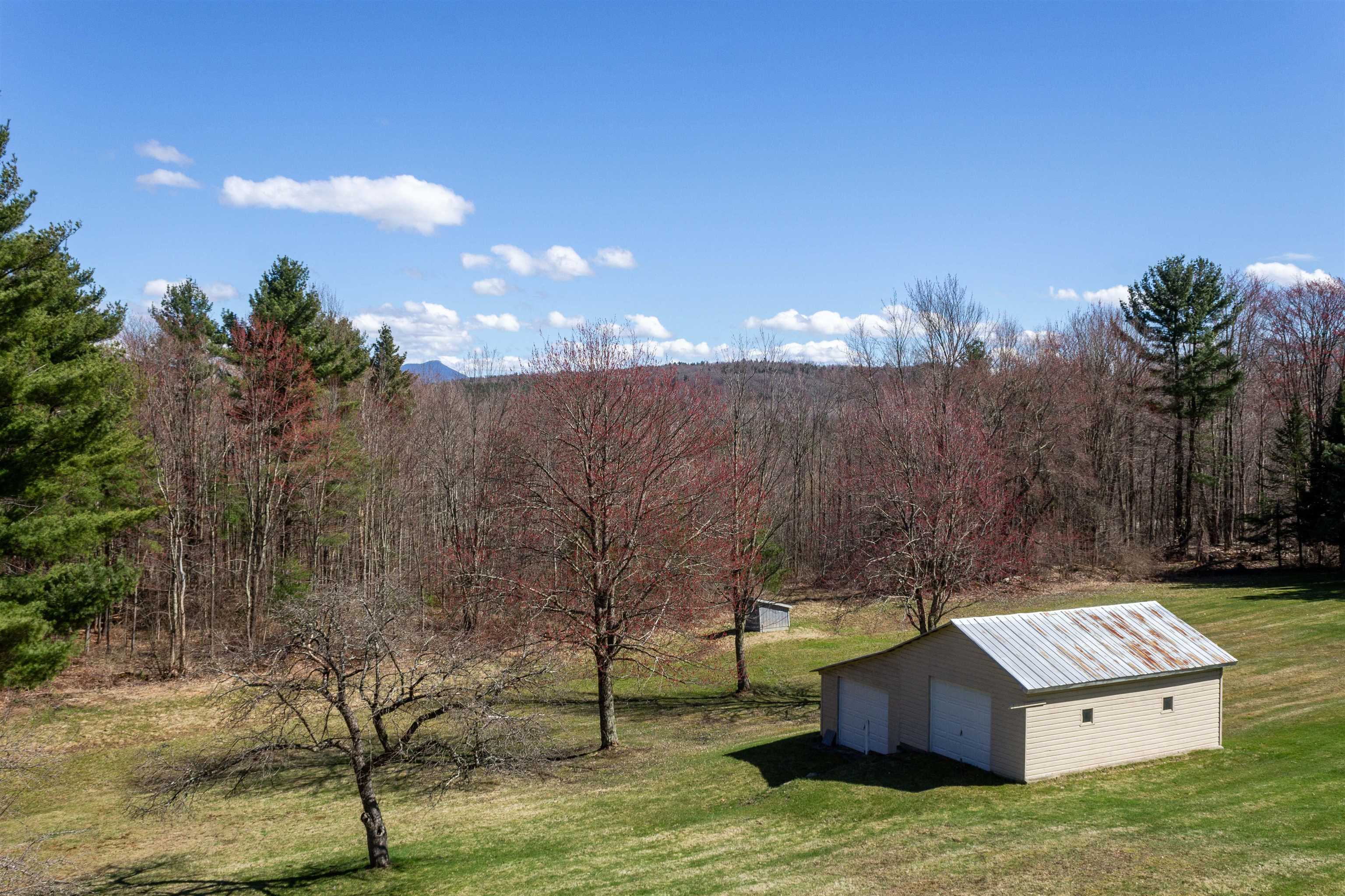 2197 Oak Hill Road Williston, VT 05495 - Photo 30 of 39