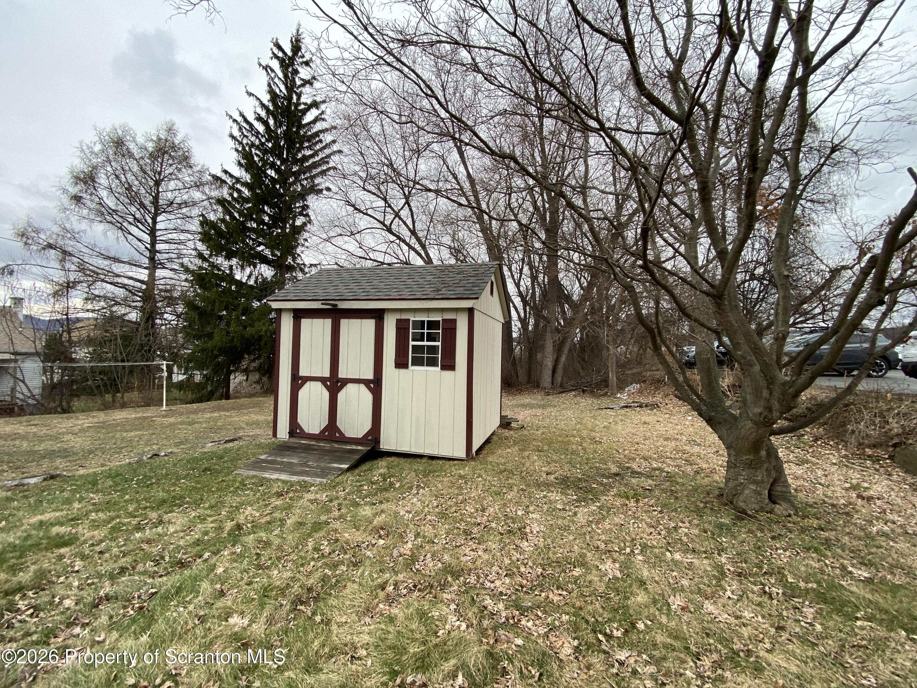 1019 Moosic Street Scranton, PA 18505 - Photo 30 of 35 IMG_7039