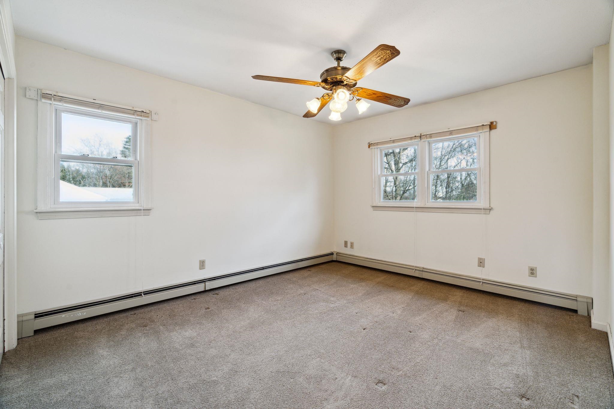 268 Huse Road Manchester, NH 03103 - Photo 9 of 32 Gallery Image 9
