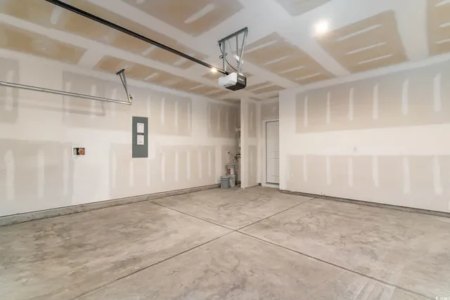 $464,900 | 3404 Moss Bridge Lane, Myrtle Beach, SC 29579