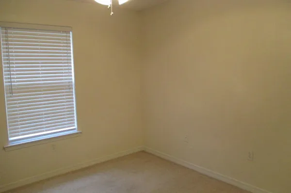 $1,950 | 713 North Park Boulevard, Unit E, Fort Walton Beach, FL 32547