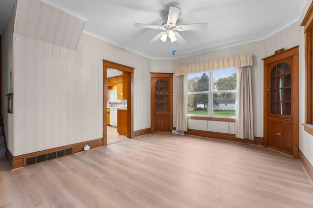 $319,900 | 8727 Southwest 37th Avenue, Hope, MN 56046