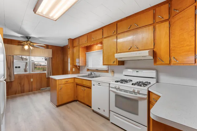 $319,900 | 8727 Southwest 37th Avenue, Hope, MN 56046