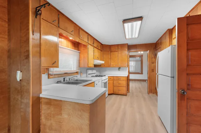 $319,900 | 8727 Southwest 37th Avenue, Hope, MN 56046