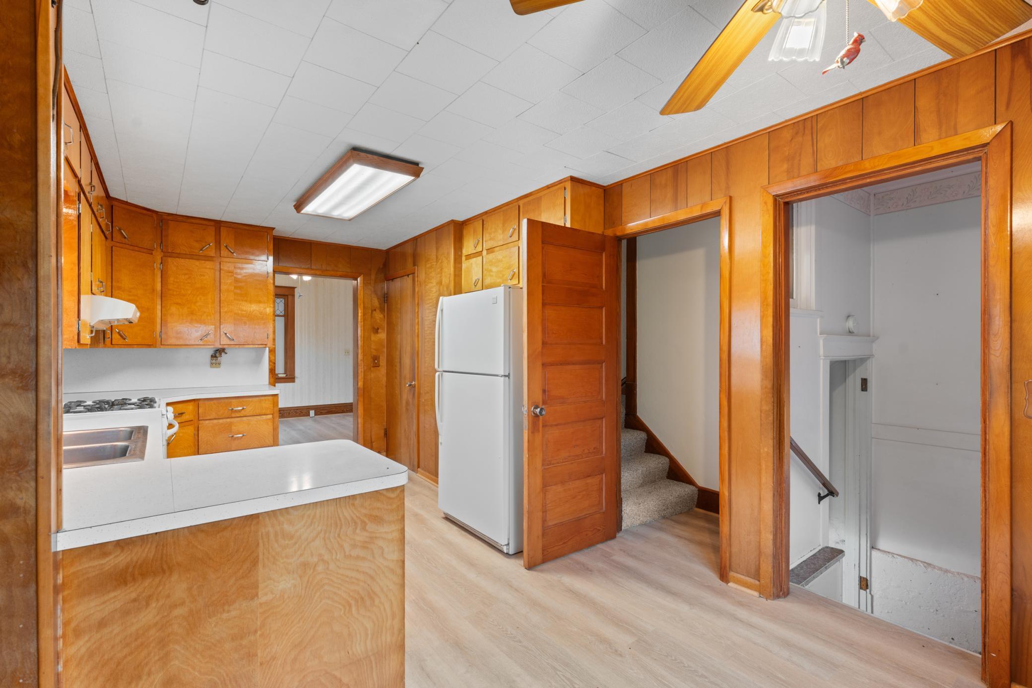 8727 Southwest 37th Avenue Hope, MN 56046 - Photo 10 of 44