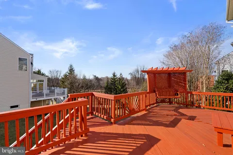 $950,000 | 17800 Bromfield Place, Germantown, MD 20874