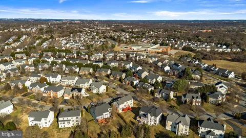 $950,000 | 17800 Bromfield Place, Germantown, MD 20874