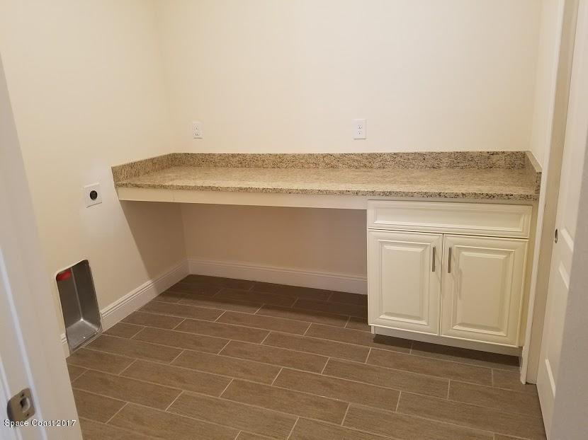 4614 Preservation Circle Melbourne, FL 32934 - Photo 12 of 23 19