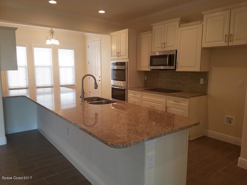 4614 Preservation Circle Melbourne, FL 32934 - Photo 5 of 23 10