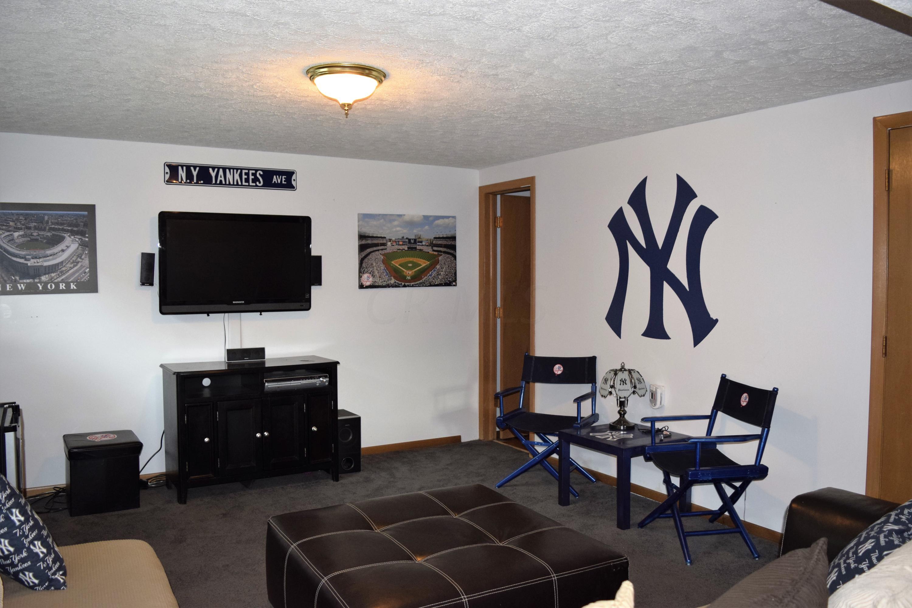 1284 Gresham Road Columbus, OH 43204 - Photo 19 of 25 Gallery Image 19