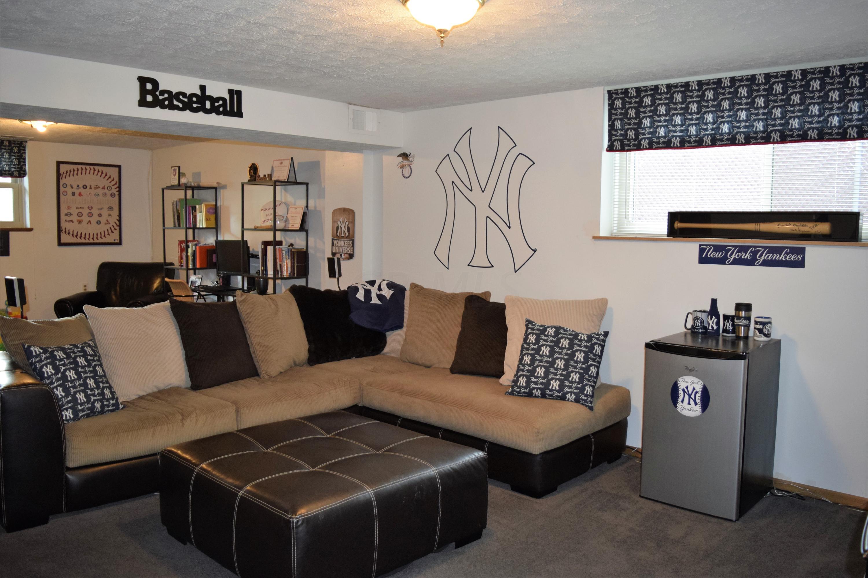 1284 Gresham Road Columbus, OH 43204 - Photo 20 of 25 Gallery Image 20