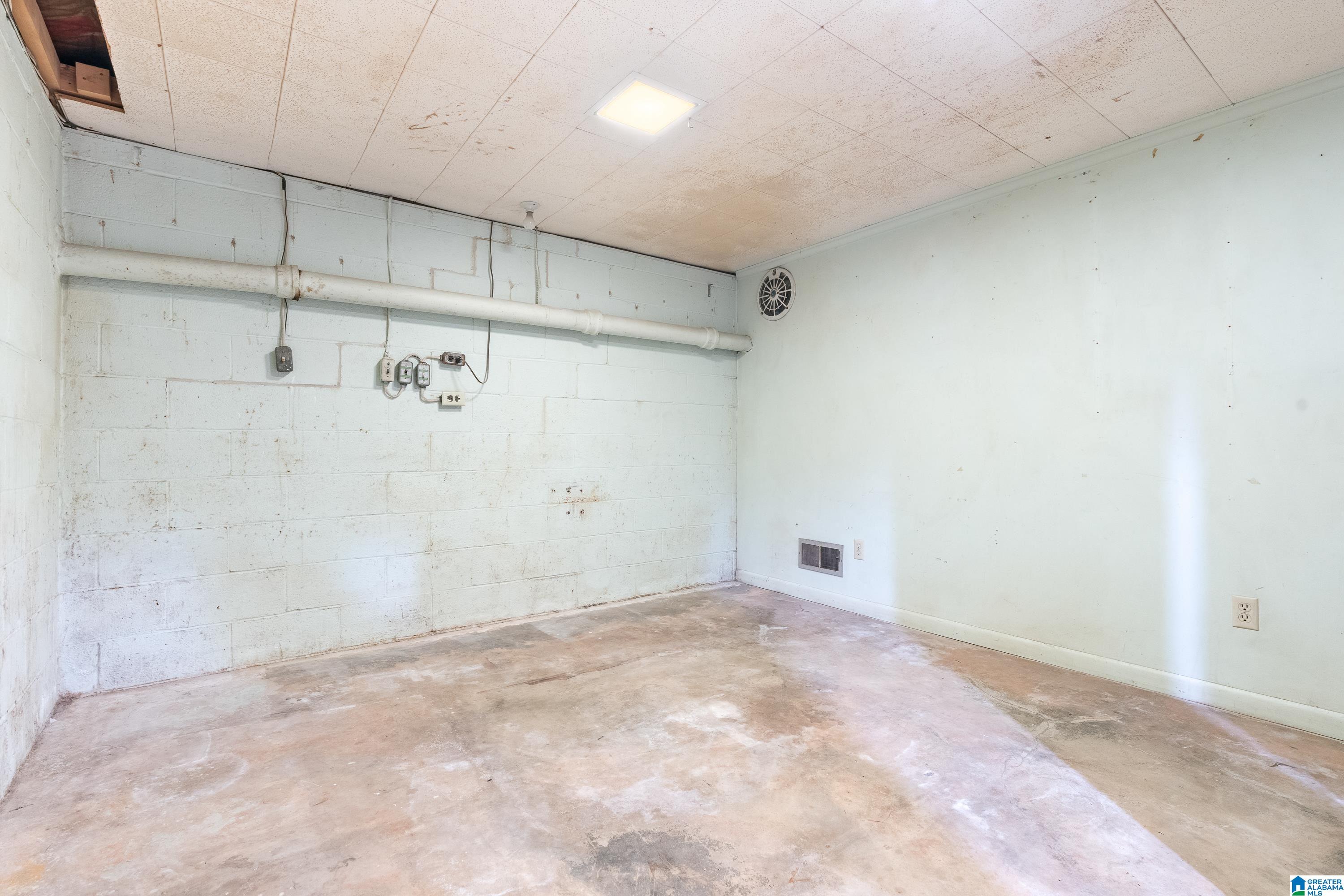 1904 Post Oak Road Birmingham, AL 35216 - Photo 30 of 34