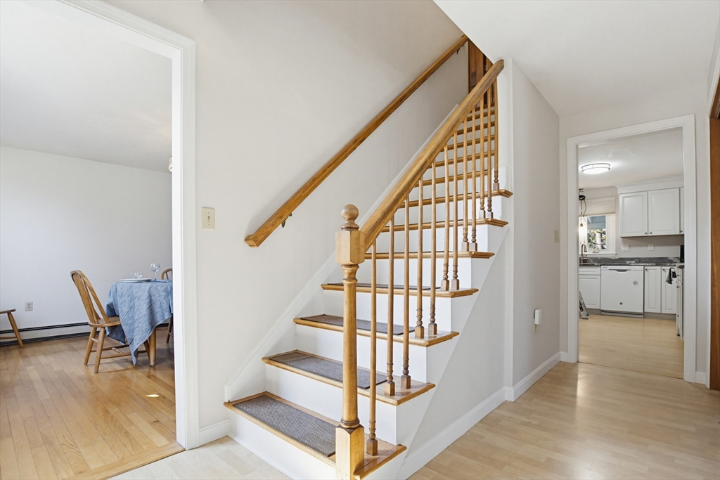 5 Wight Farm Road Natick, MA 01760 - Photo 17 of 30