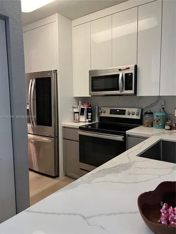 $330,000 | 3330 Northeast 13th Cir Drive, Unit 10822, Homestead, FL 33033