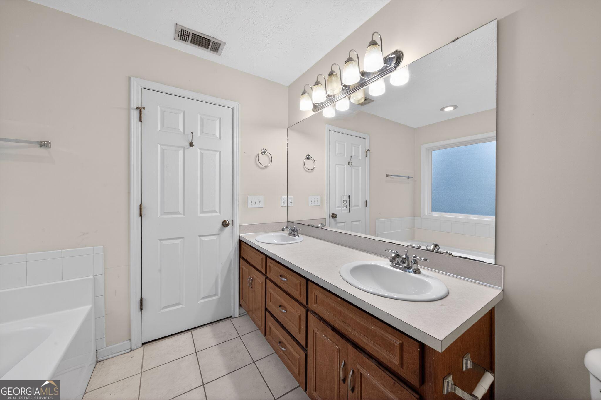 8042 Sonoma Pointe Drive Columbus, GA 31909 - Photo 18 of 27