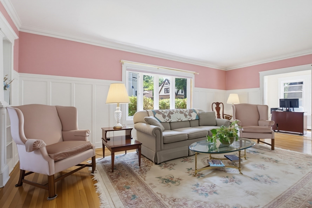 71 Circuit Road Dedham, MA 02026 - Photo 11 of 40