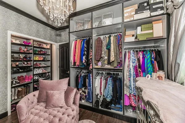 $699,000 | 986 Encino Avenue, Clovis, CA 93619