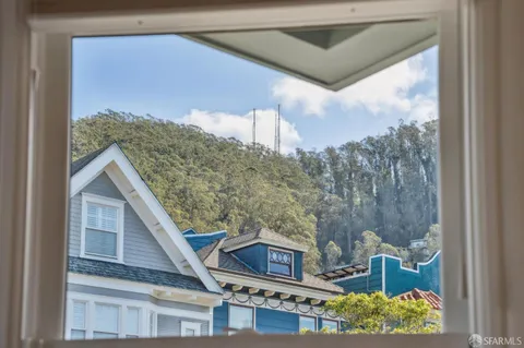 $1,895,000 | 1461 6th Avenue, San Francisco, CA 94122