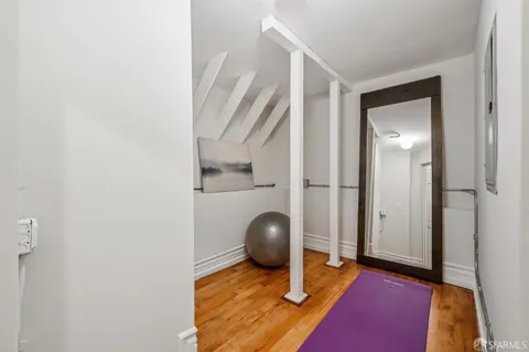 $1,895,000 | 1461 6th Avenue, San Francisco, CA 94122