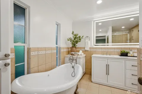 $1,895,000 | 1461 6th Avenue, San Francisco, CA 94122