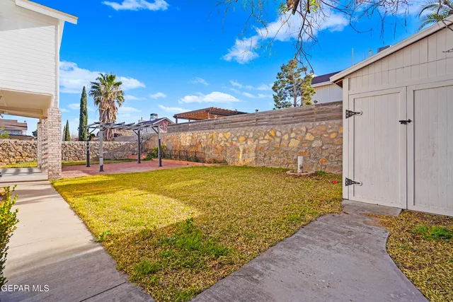 $290,000 | 4328 Loma Alegre Drive, El Paso, TX 79934