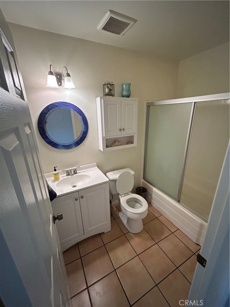 2715 Brockton Avenue Riverside, CA 92501 - Photo 14 of 33